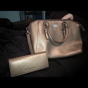 Michael Kors purse & wallet set!